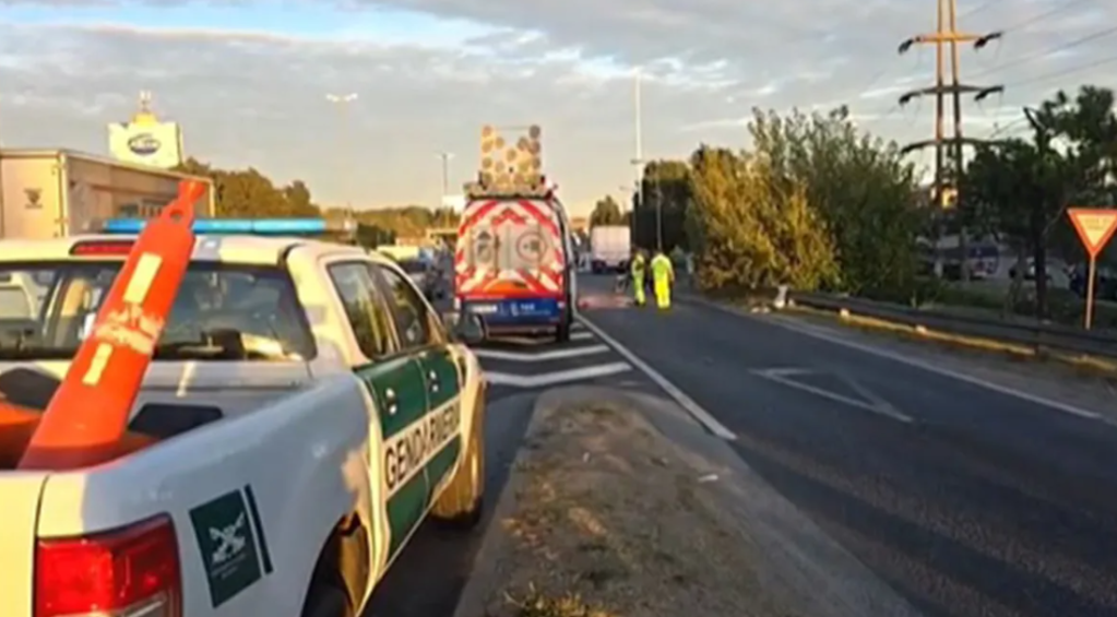 Un motociclista perdió la vida tras chocar contra un camión en la autopista Panamericana